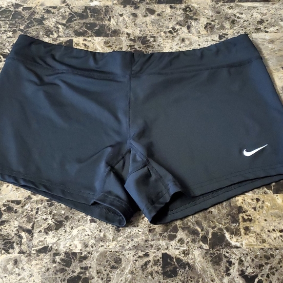 Nike Pants - Nike spandex shorts
